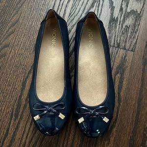 Navy & Gold Vionic Minna Ballet Flats size 7.5 with removable arch supports